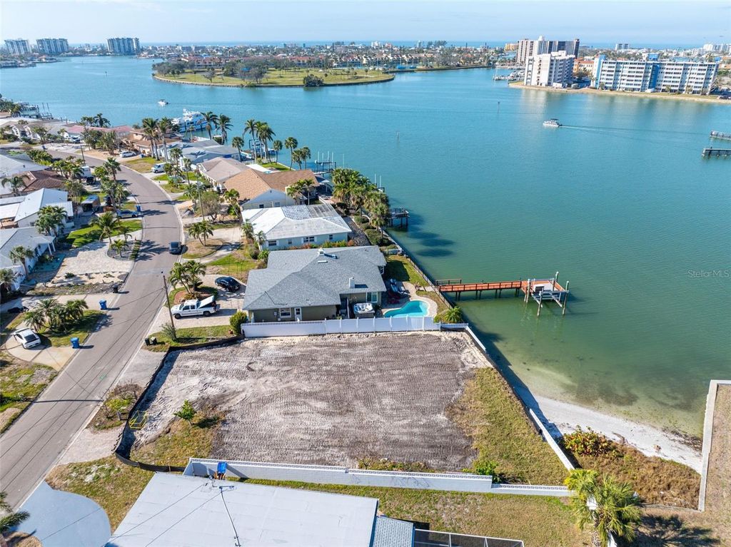 Photo of 8043 Causeway Boulevard S, St Petersburg, FL 33707 (MLS # TB8361782)