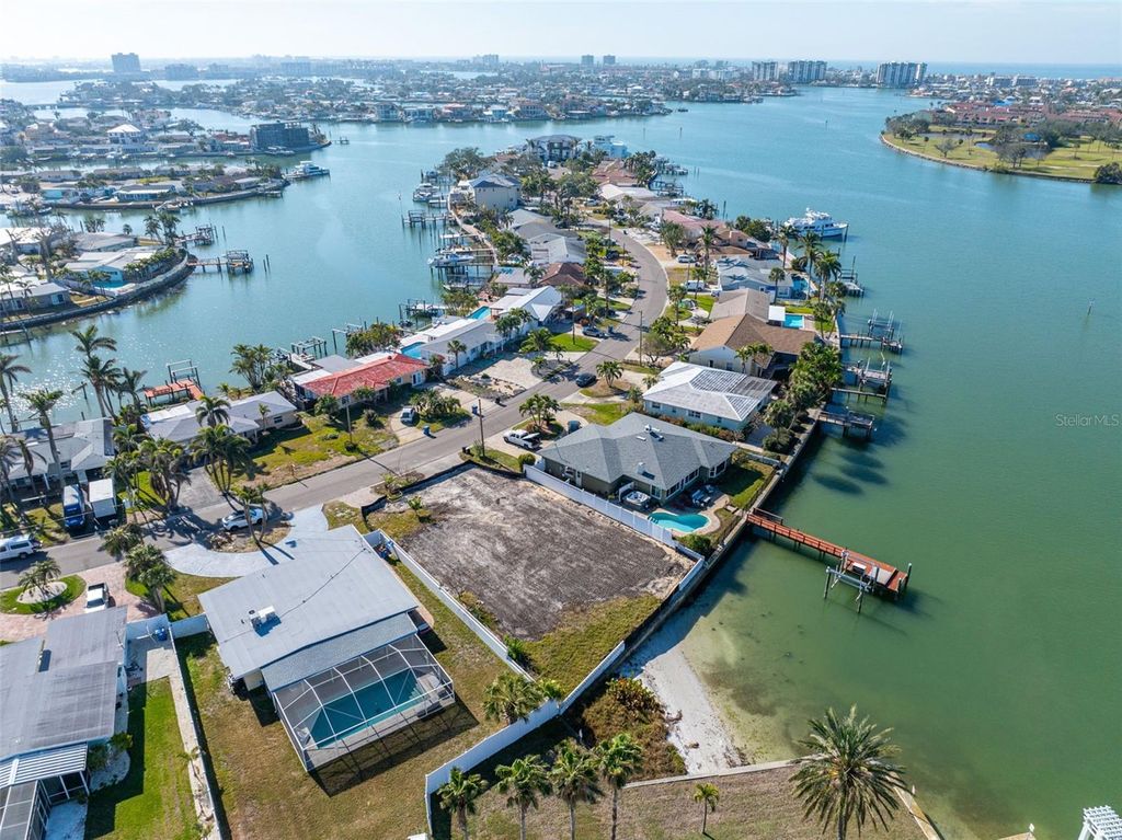 Photo of 8043 Causeway Boulevard S, St Petersburg, FL 33707 (MLS # TB8361782)