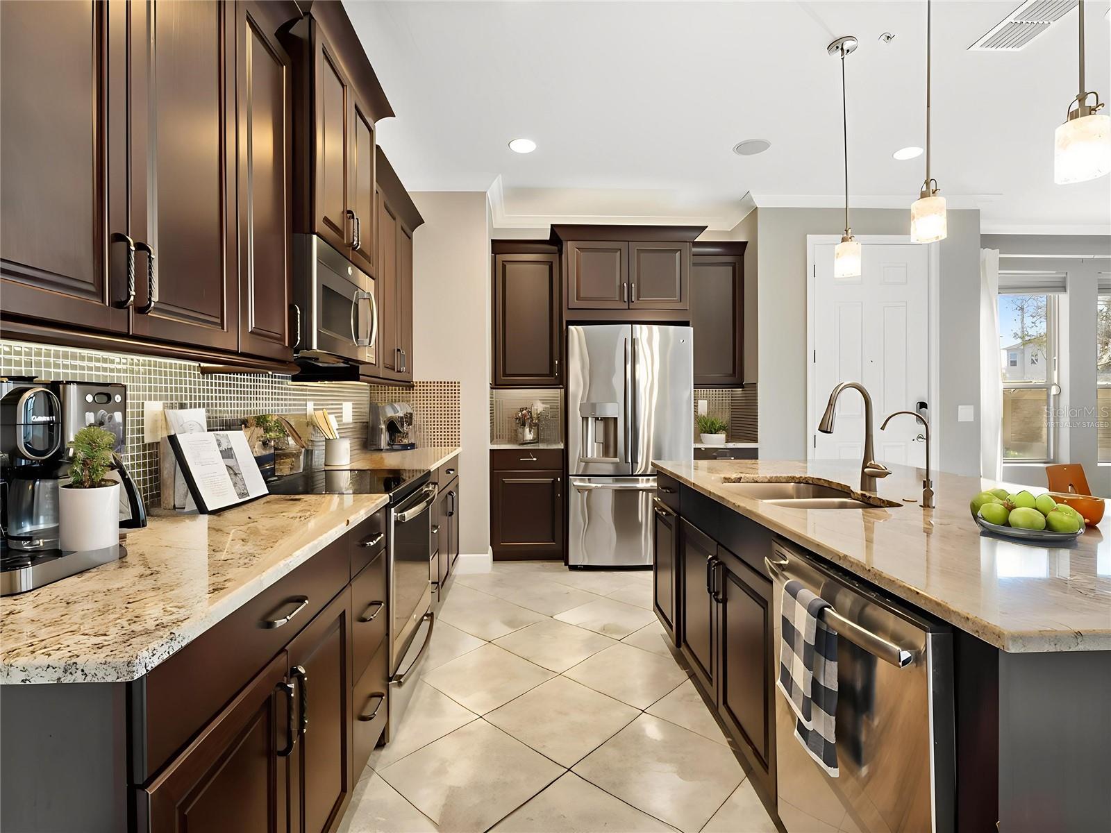 THORNBROOKE - Residential