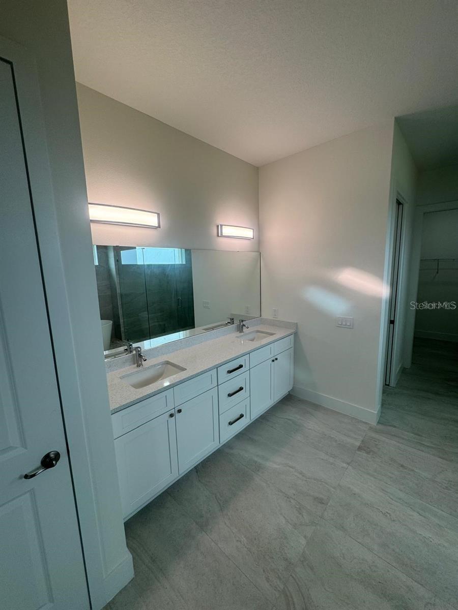 WATER RIDGE SUB - Residential Lease