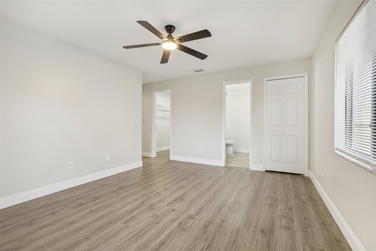 HOWELL ESTATES 1ST ADD - Residential