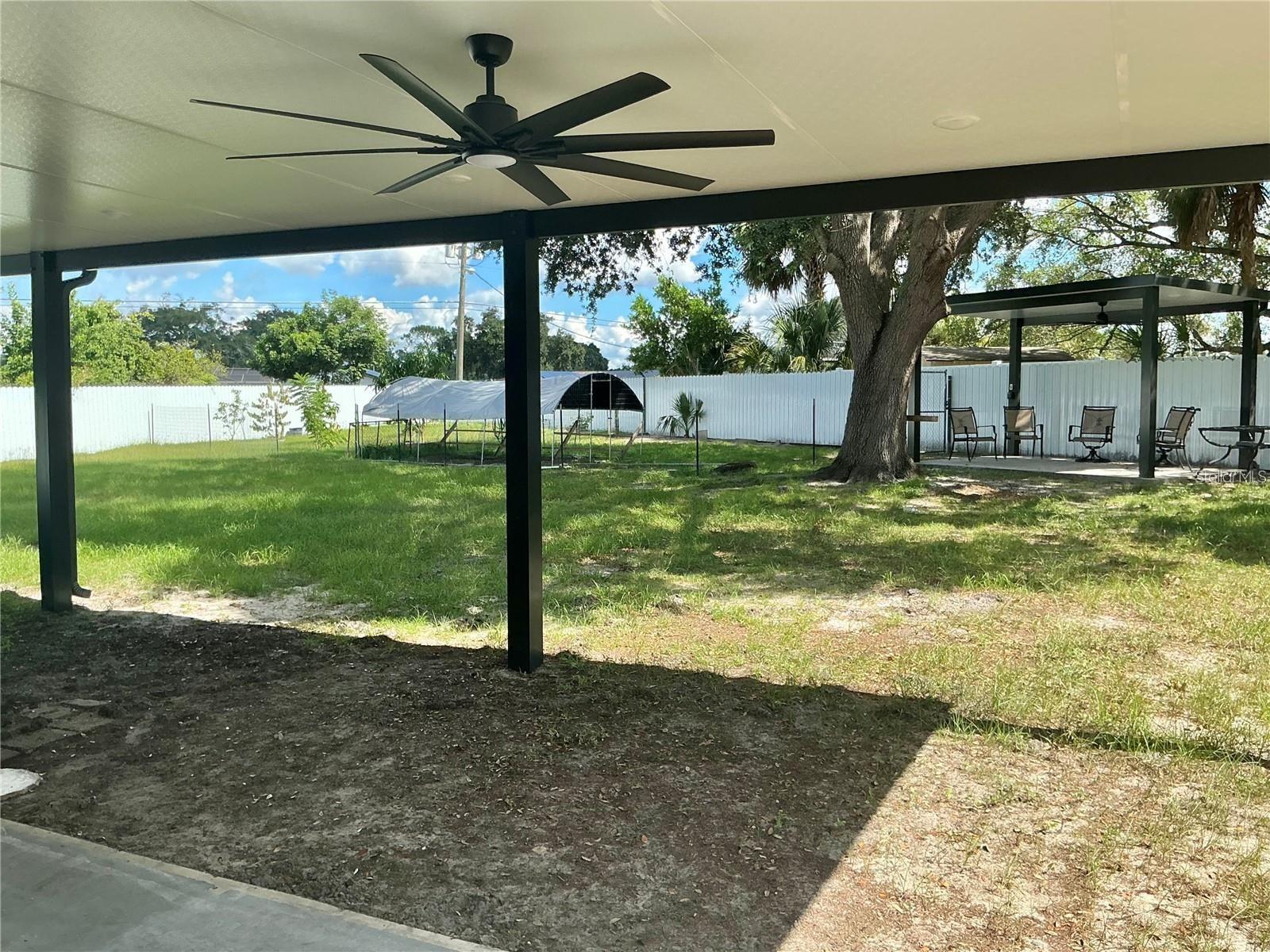 HOWELL ESTATES 1ST ADD - Residential