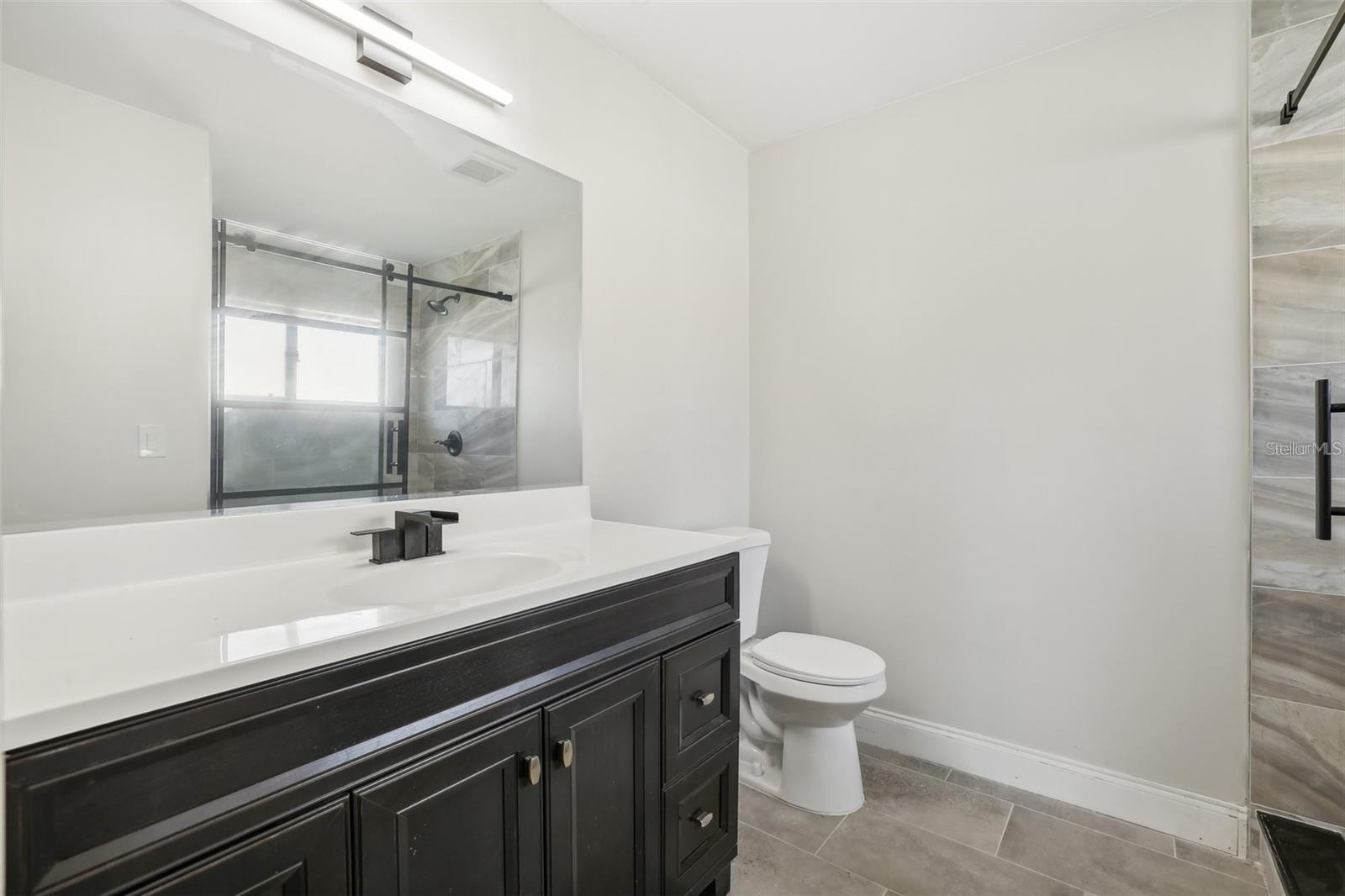 HOWELL ESTATES 1ST ADD - Residential