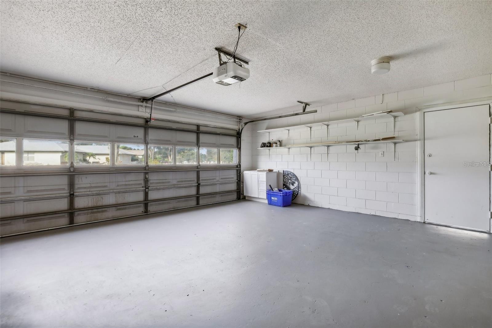 HOWELL ESTATES 1ST ADD - Residential