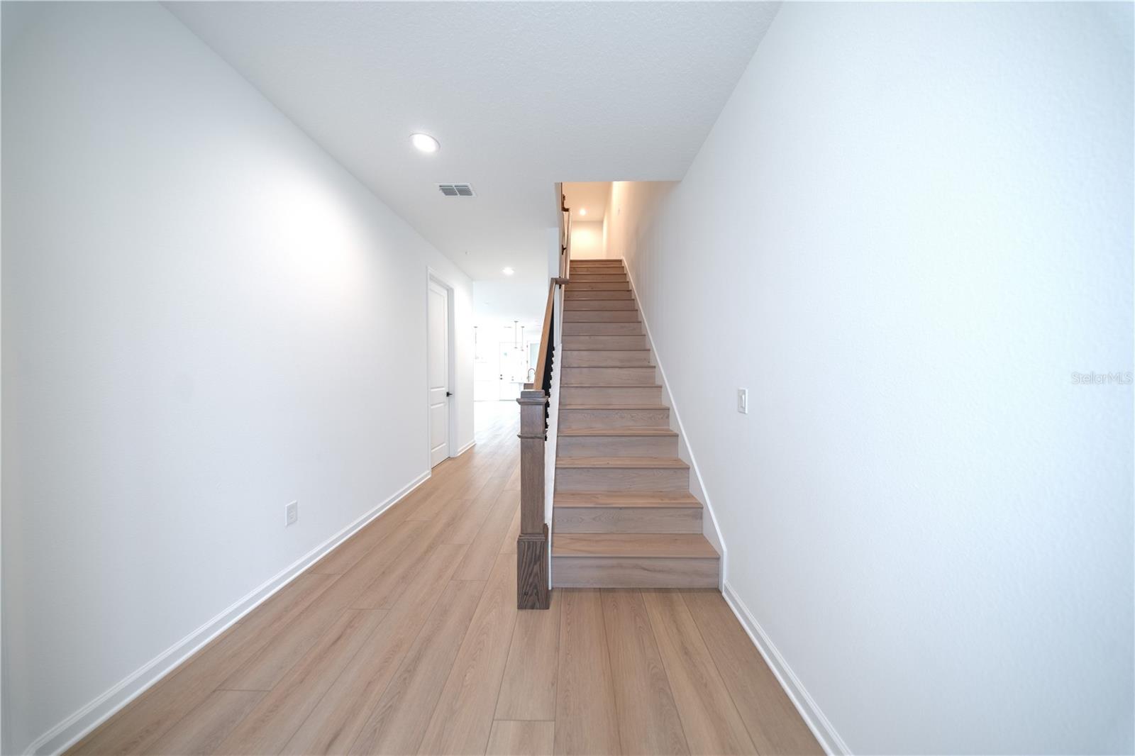 BRONSON PEAK PH 2A - Residential Lease