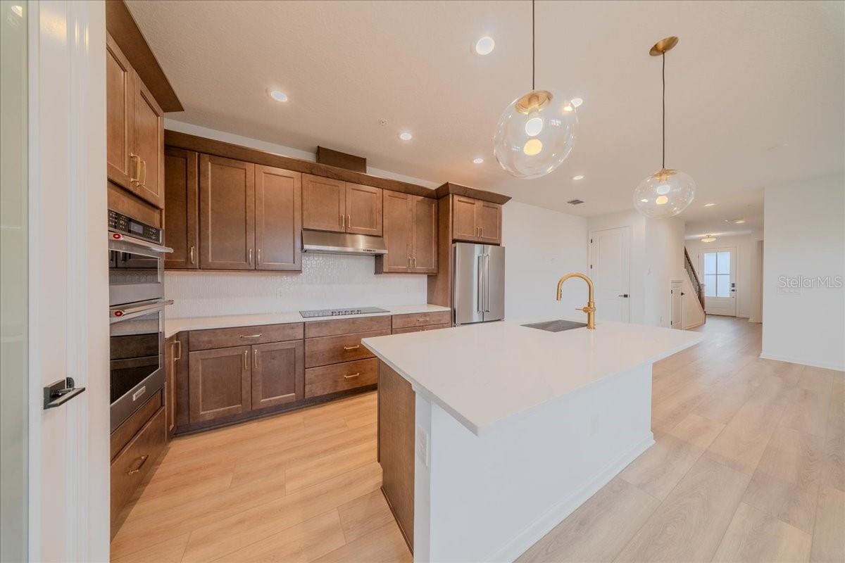 BRONSON PEAK PH 2A - Residential Lease