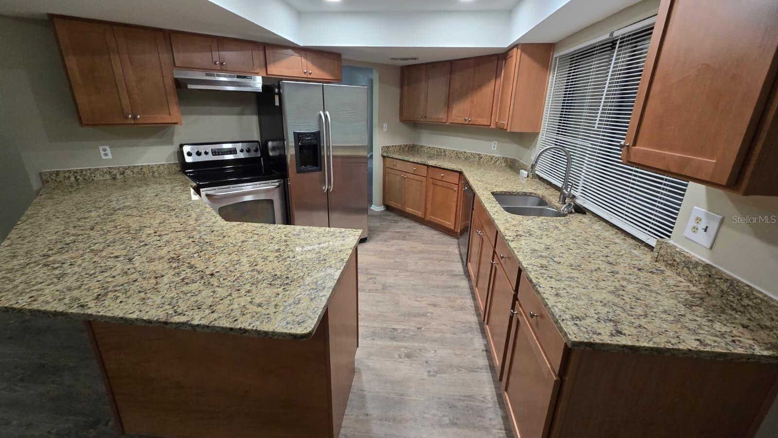 1381 FOREST LAWN COURT