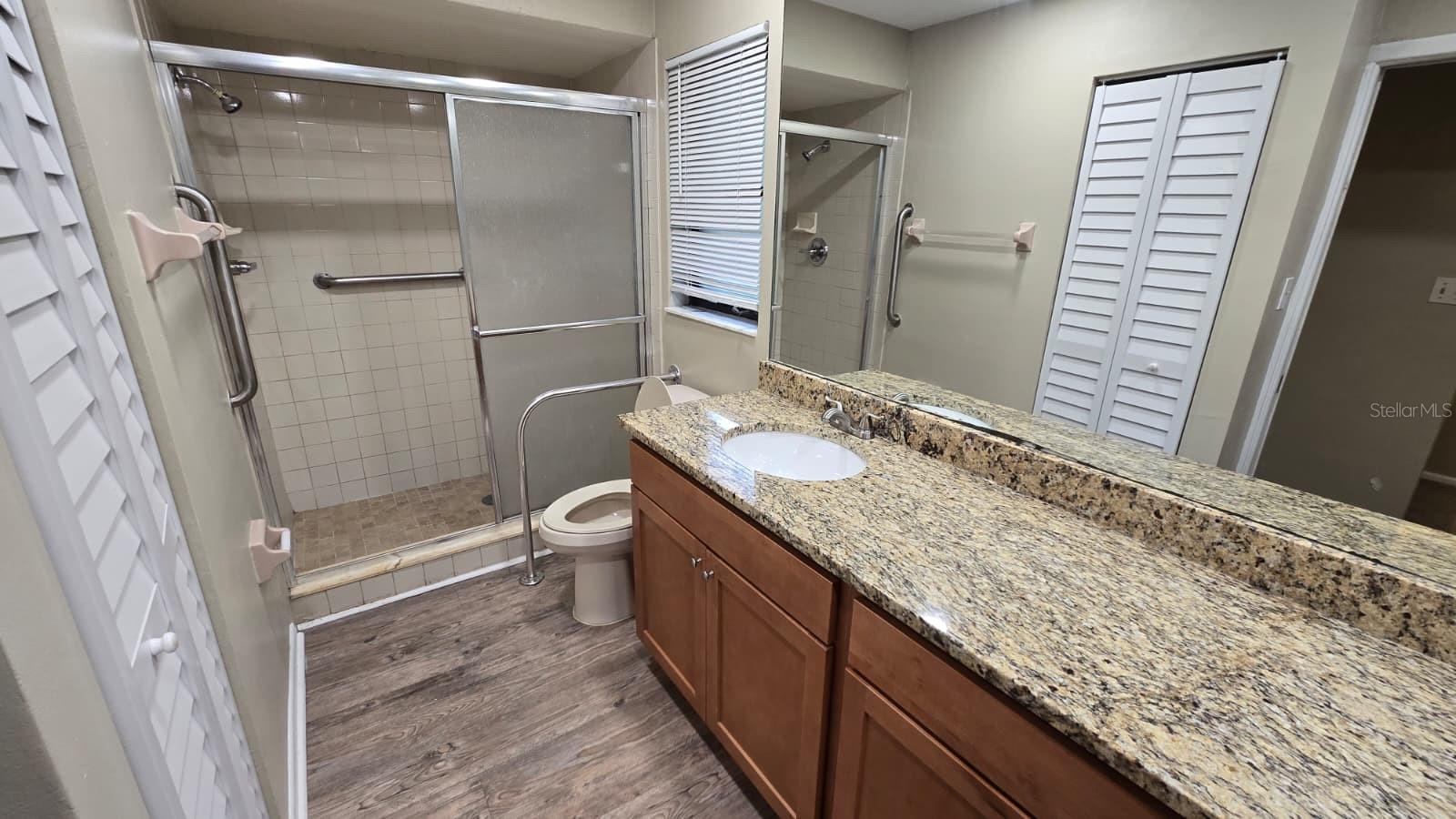 1381 FOREST LAWN COURT
