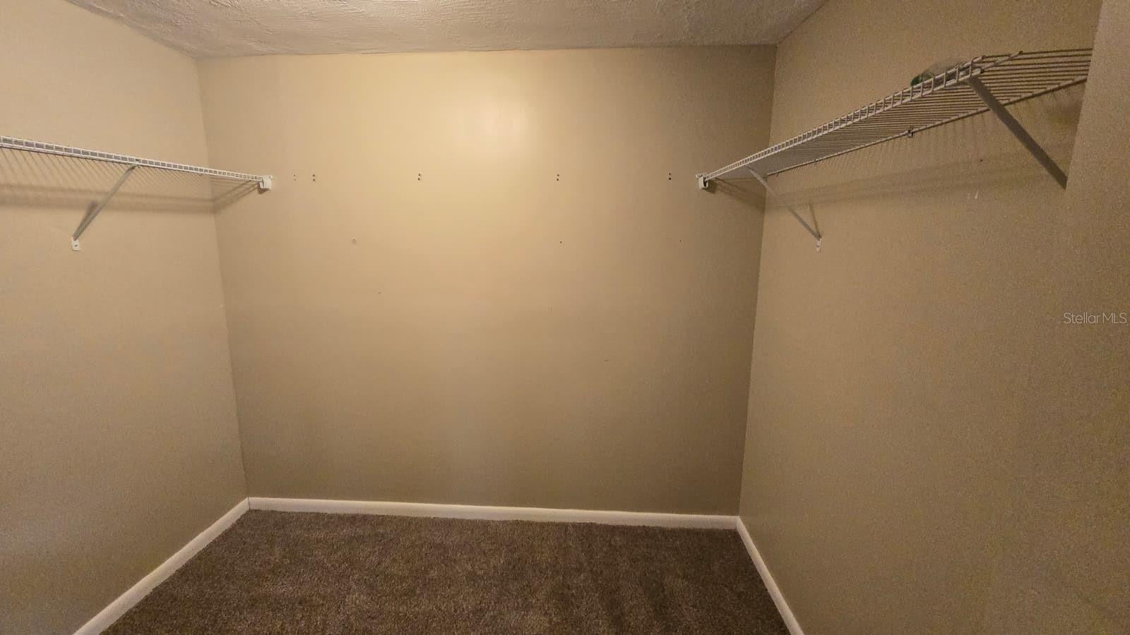 1381 FOREST LAWN COURT