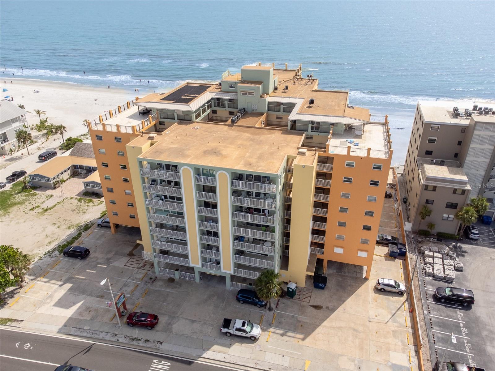 18610 GULF BOULEVARD 208