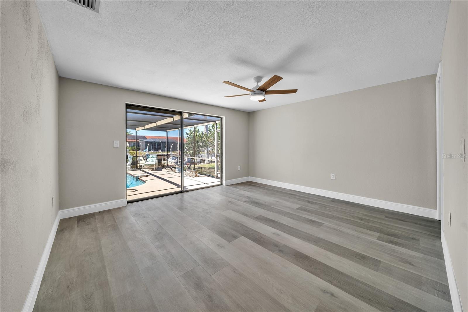 WEST PORT SUB - Residential