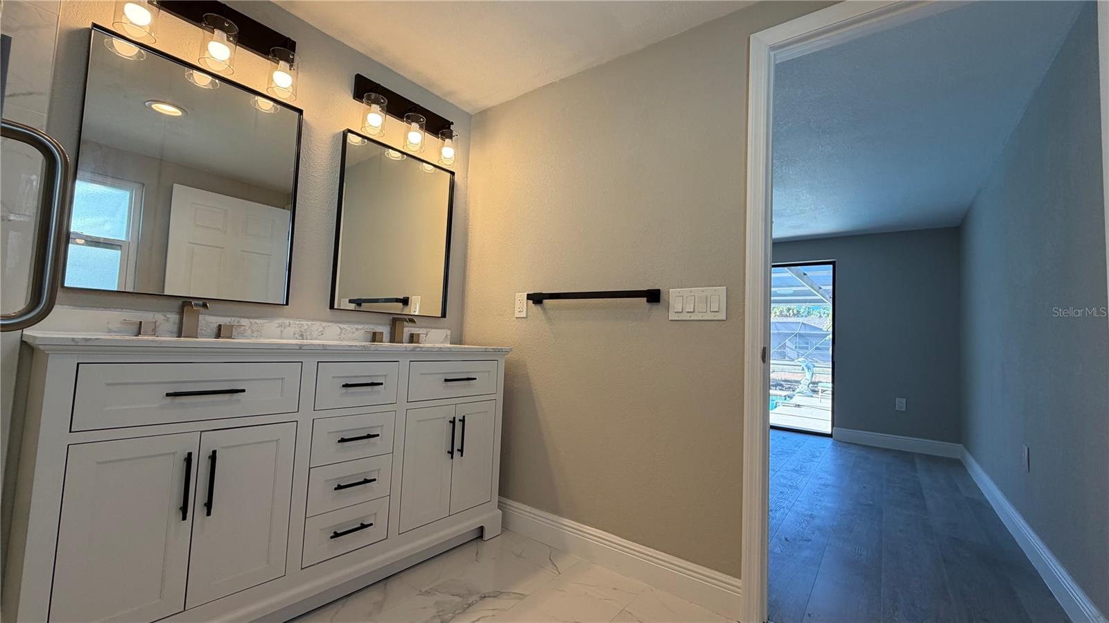 WEST PORT SUB - Residential