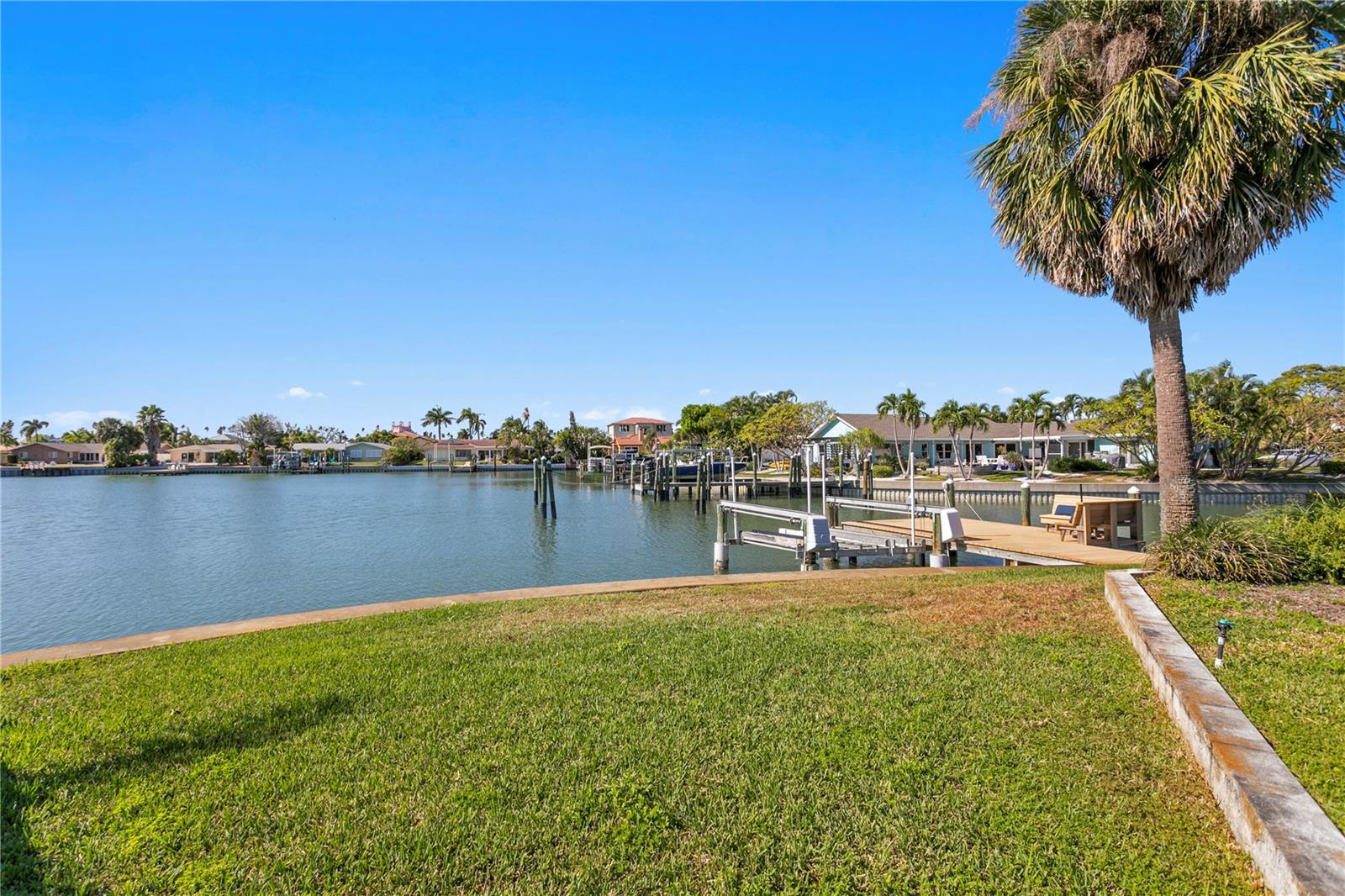 NORTH VINA DEL MAR 1ST ADD - Residential