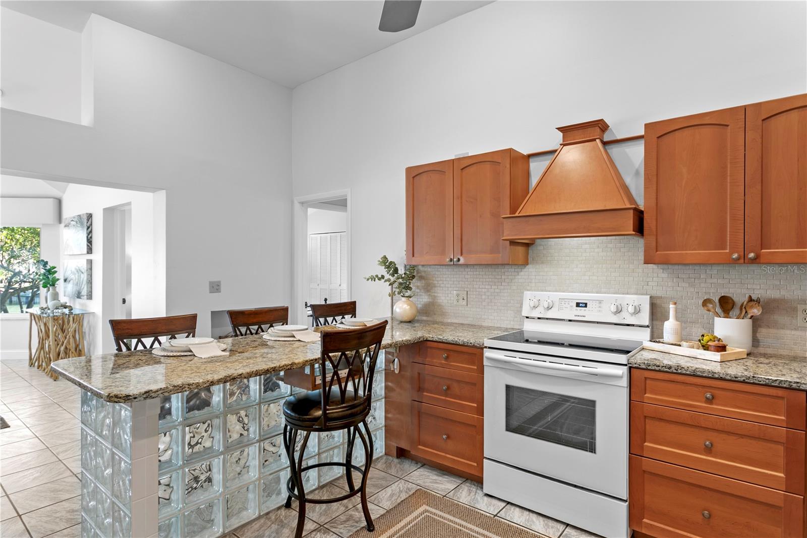 NORTH VINA DEL MAR 1ST ADD - Residential