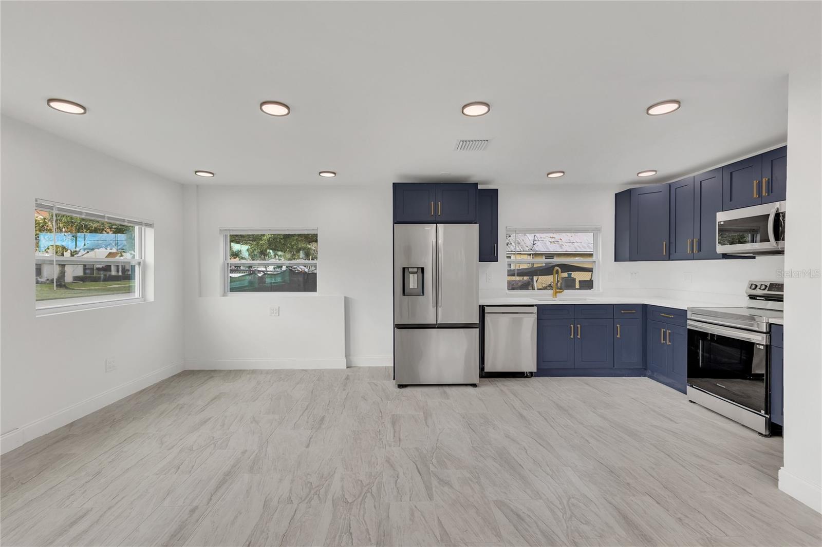 ST CLOUD 2ND TOWN OF - Residential