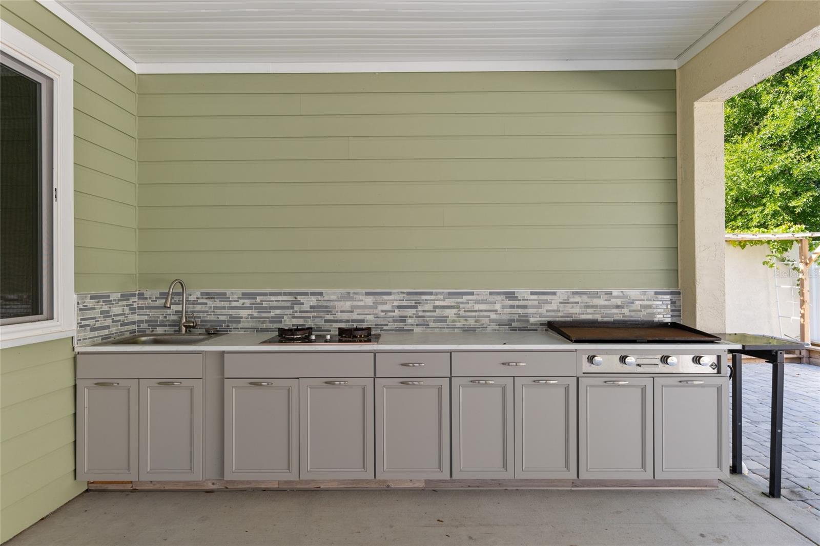 NORTHPOINTE VILLAS - Residential Lease