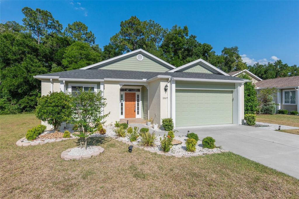 Photo of 2507 NE 33rd Court, Ocala, FL 34470 (MLS # OM716230)
