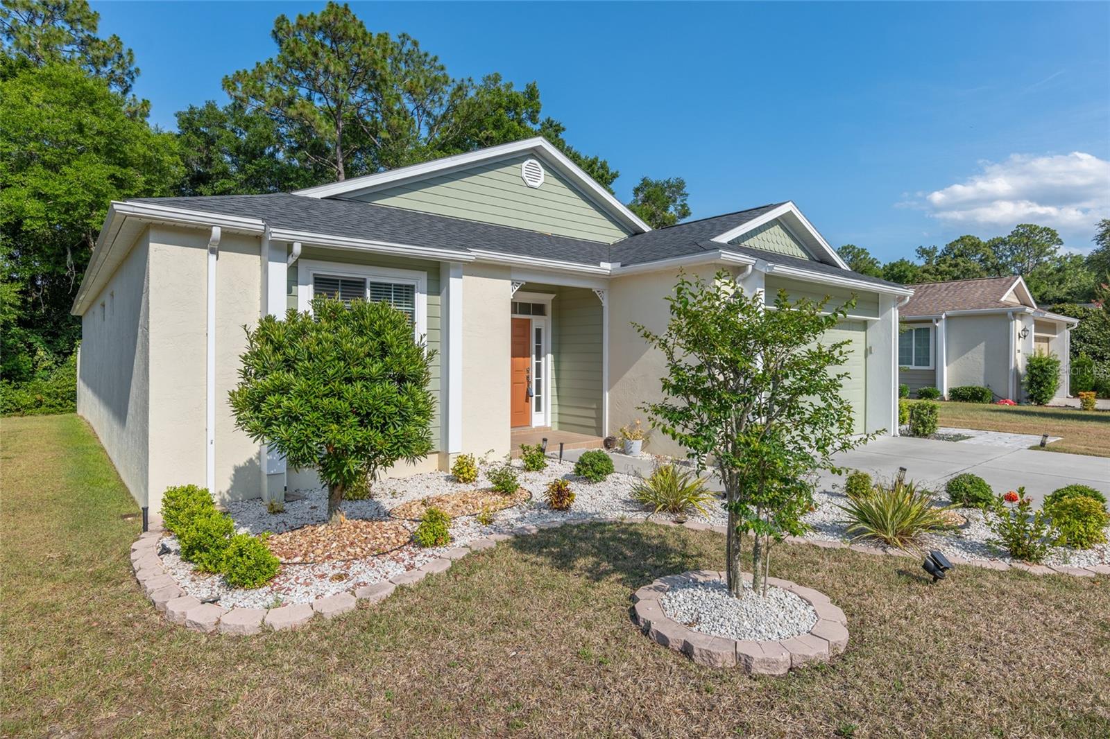 NORTHPOINTE VILLAS - Residential Lease