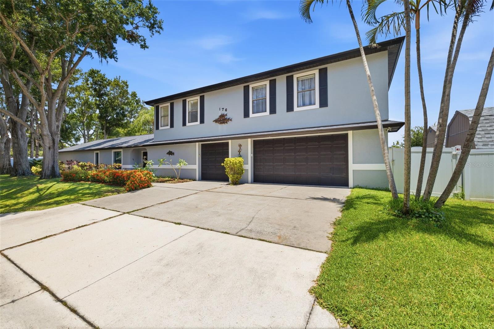 176 MAPLE AVENUE