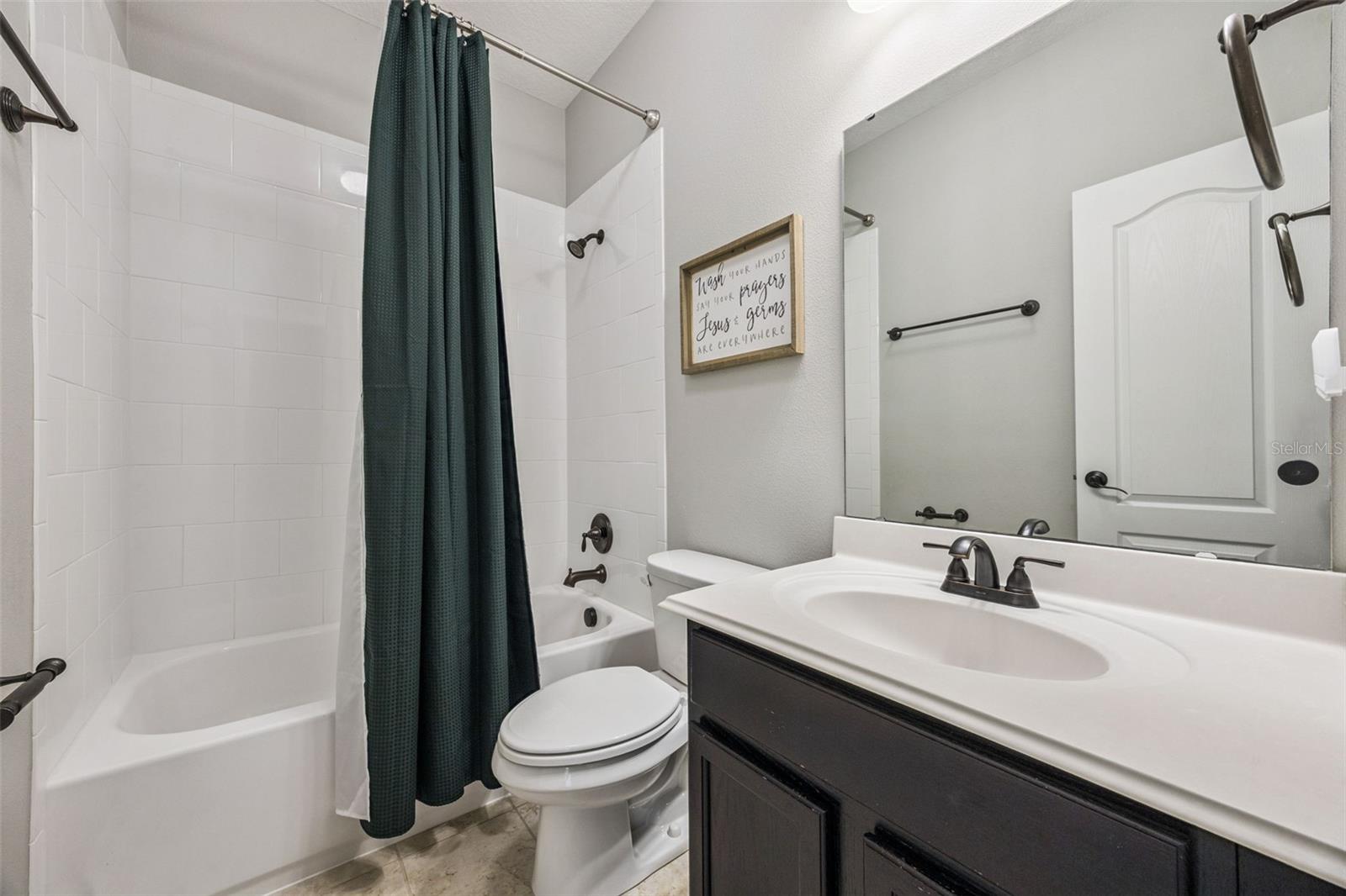 OAKLAND PARK - Residential