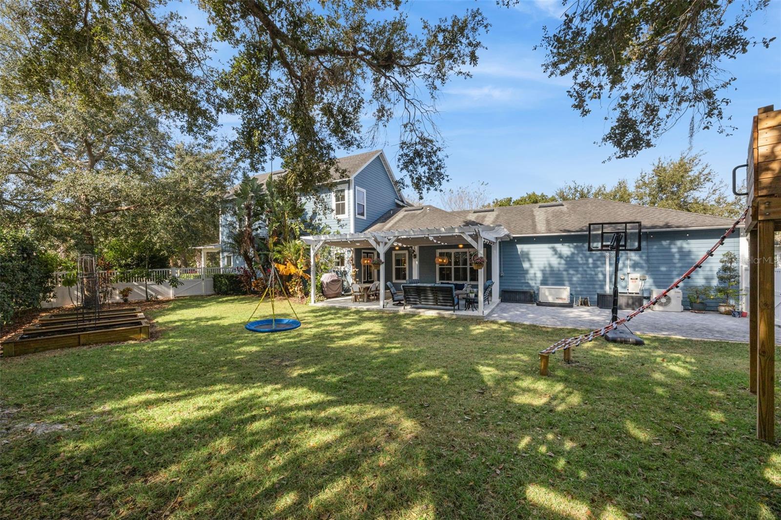 OAKLAND PARK - Residential