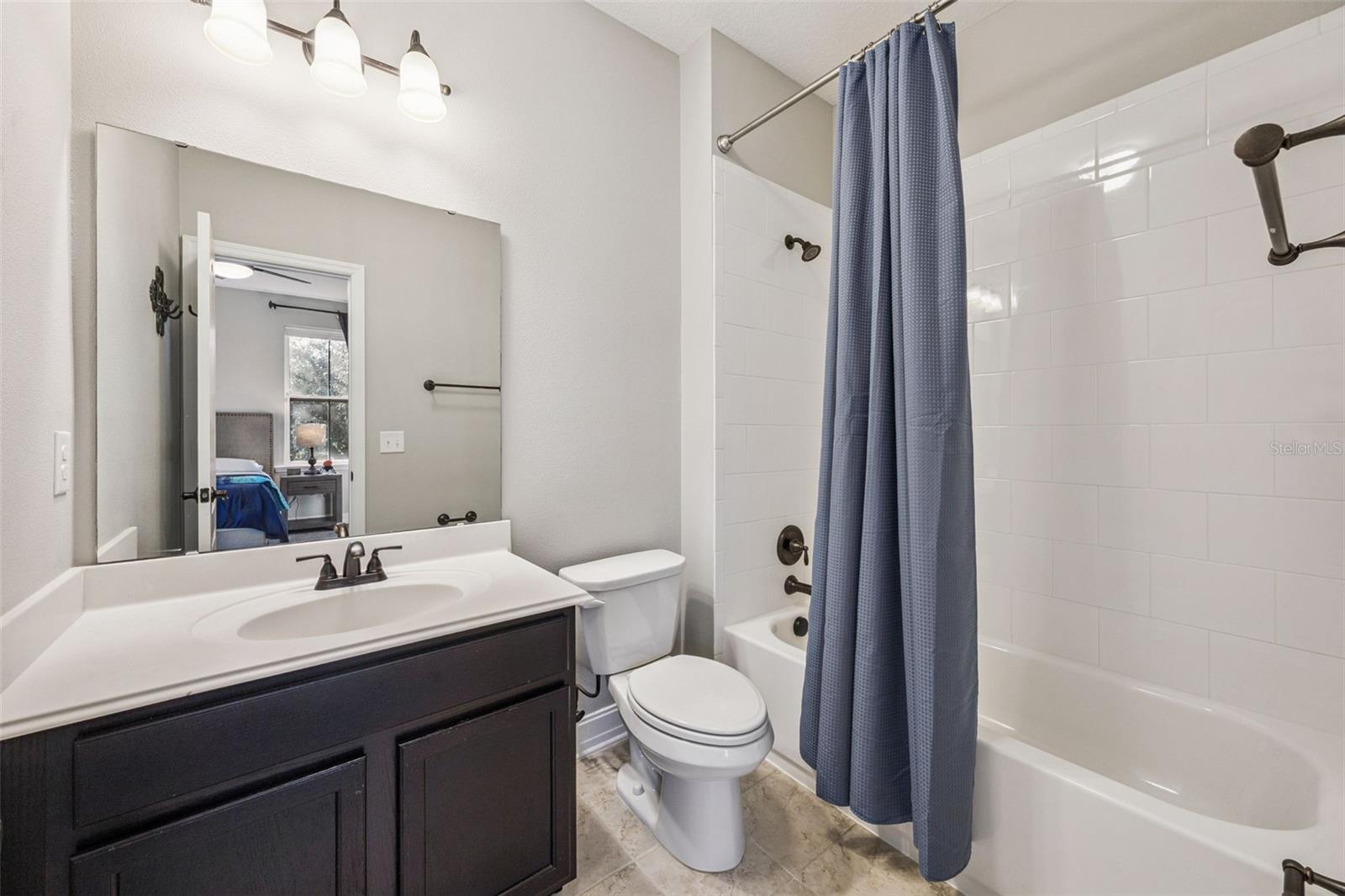 OAKLAND PARK - Residential