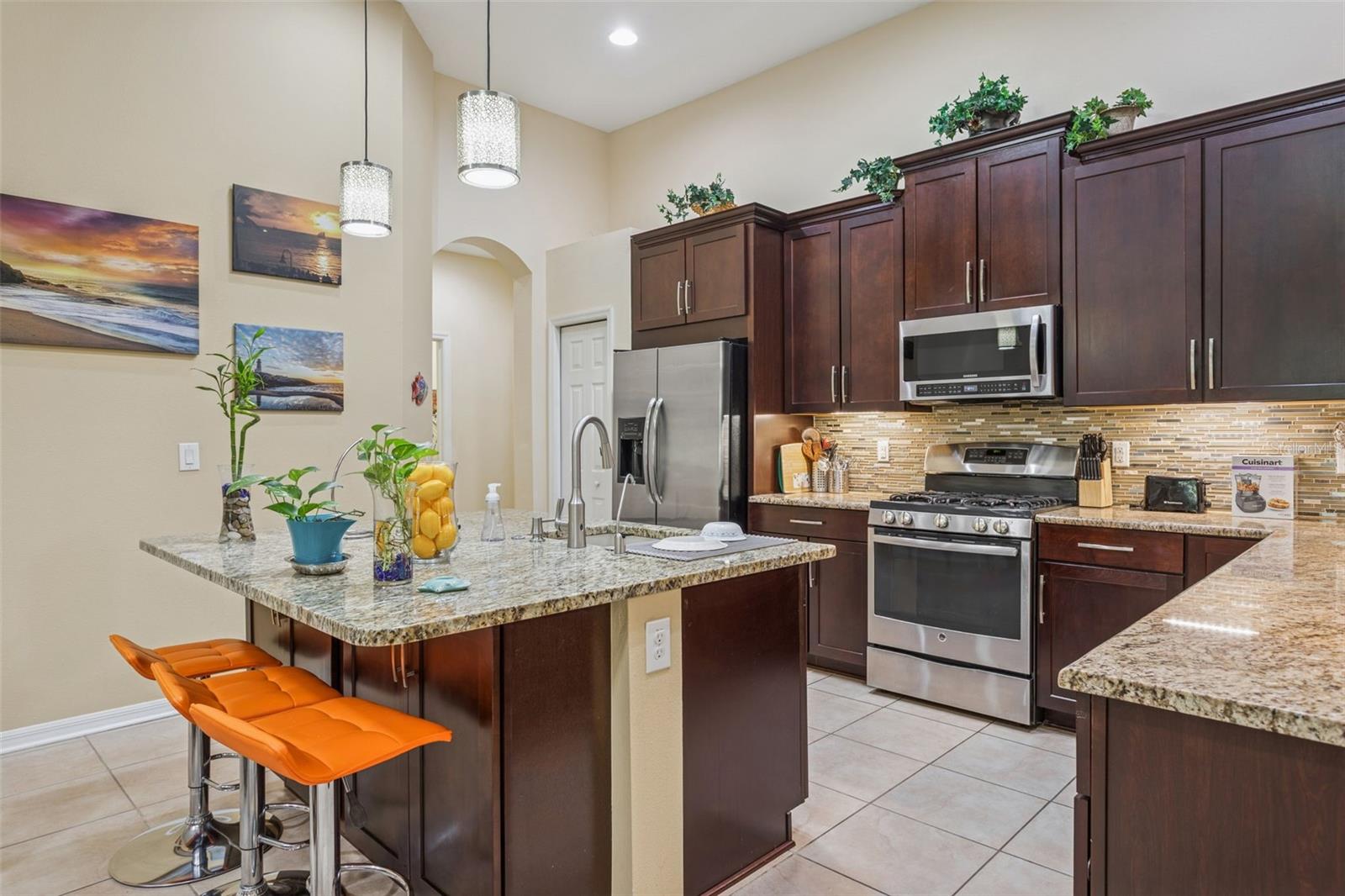 AVELAR CREEK NORTH - Residential Lease