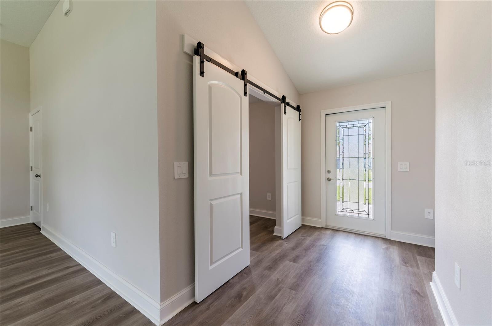 6686 HEMLOCK ROAD