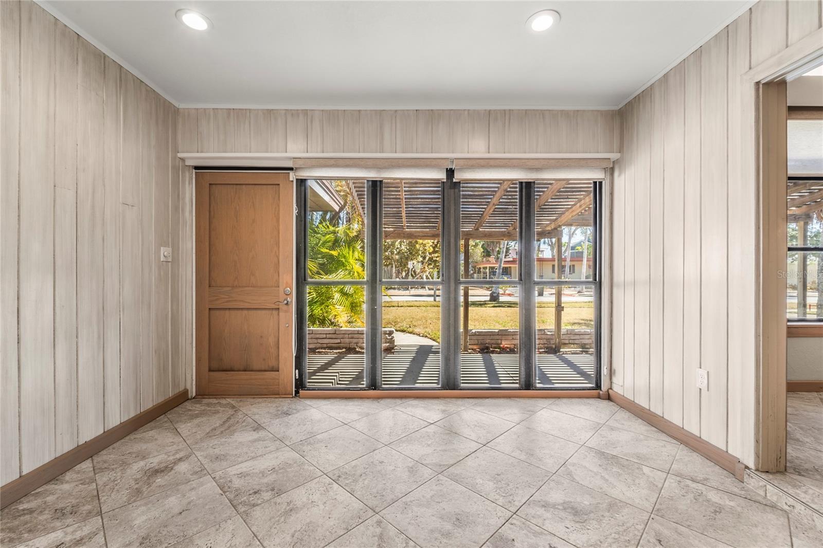 DON CE-SAR PLACE - Residential