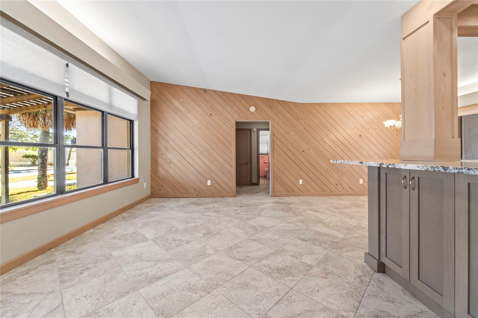 DON CE-SAR PLACE - Residential