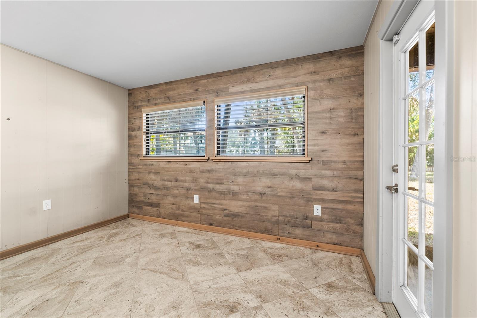 DON CE-SAR PLACE - Residential