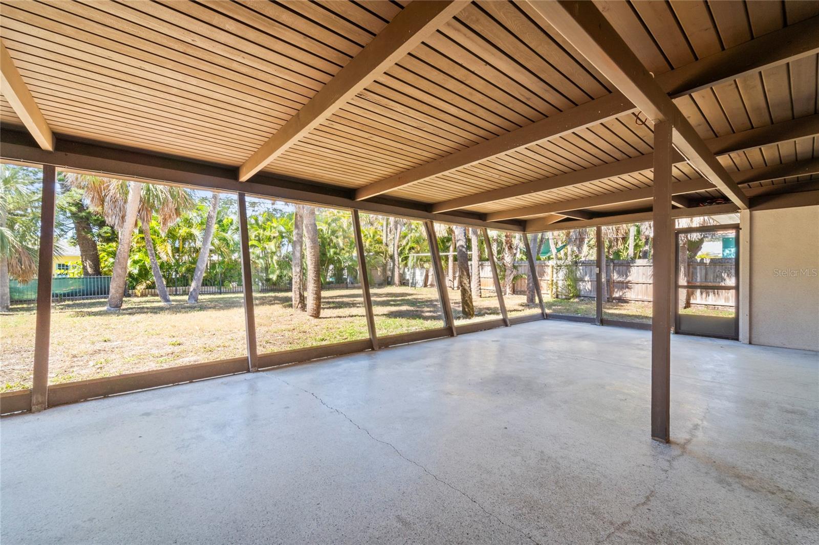 DON CE-SAR PLACE - Residential