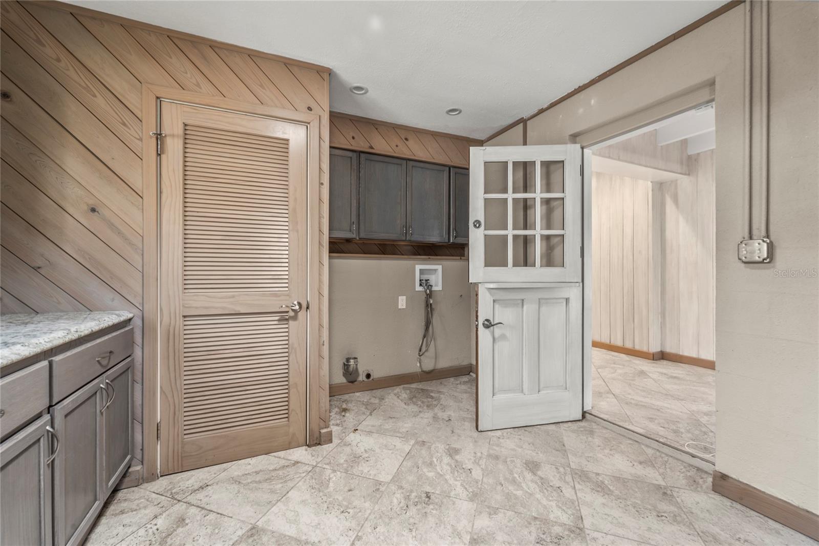 DON CE-SAR PLACE - Residential