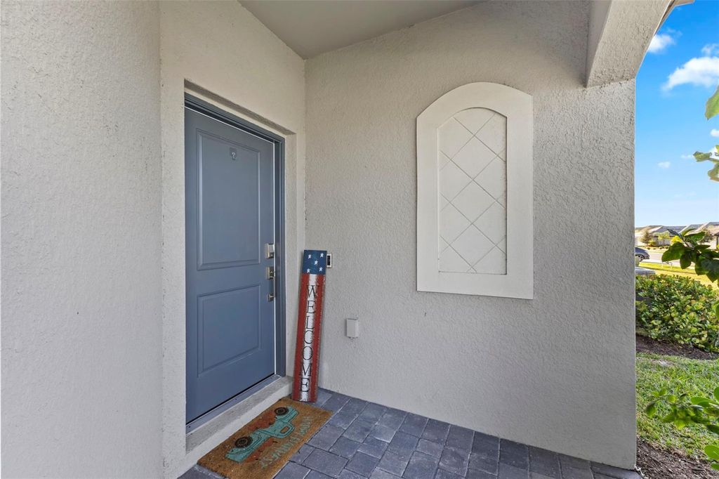 Photo of 5504 Sapphire Stone Cove, Bradenton, FL 34211 (MLS # A4676333)