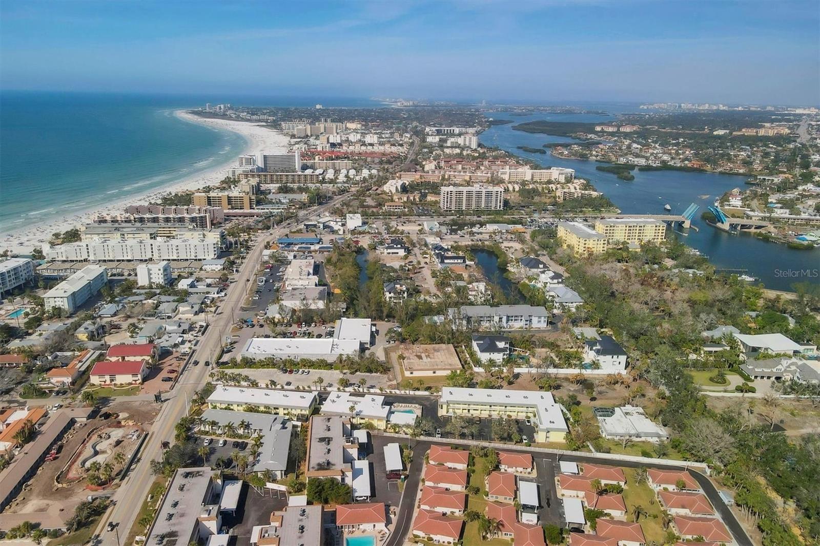 SEA WINDS - Residential