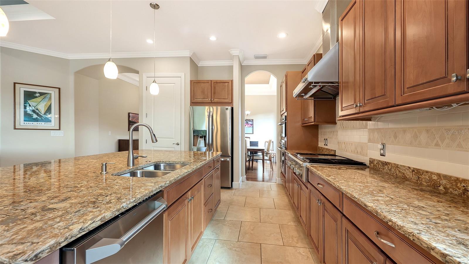 ESPLANADE/SIESTA KEY PH 3 - Residential