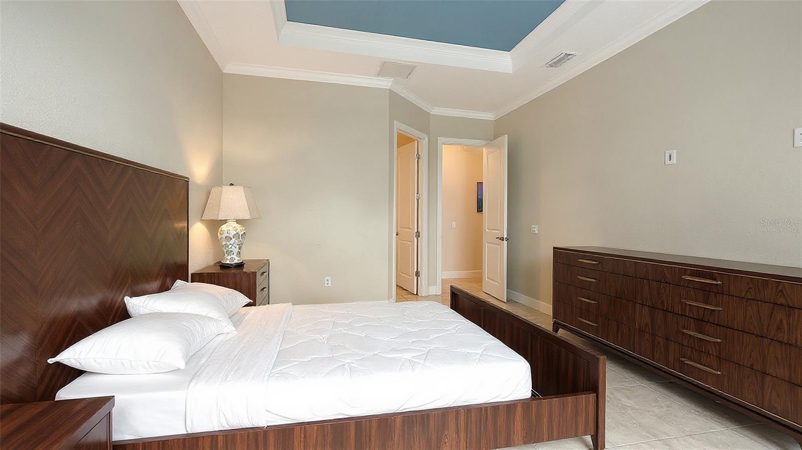 ESPLANADE/SIESTA KEY PH 3 - Residential