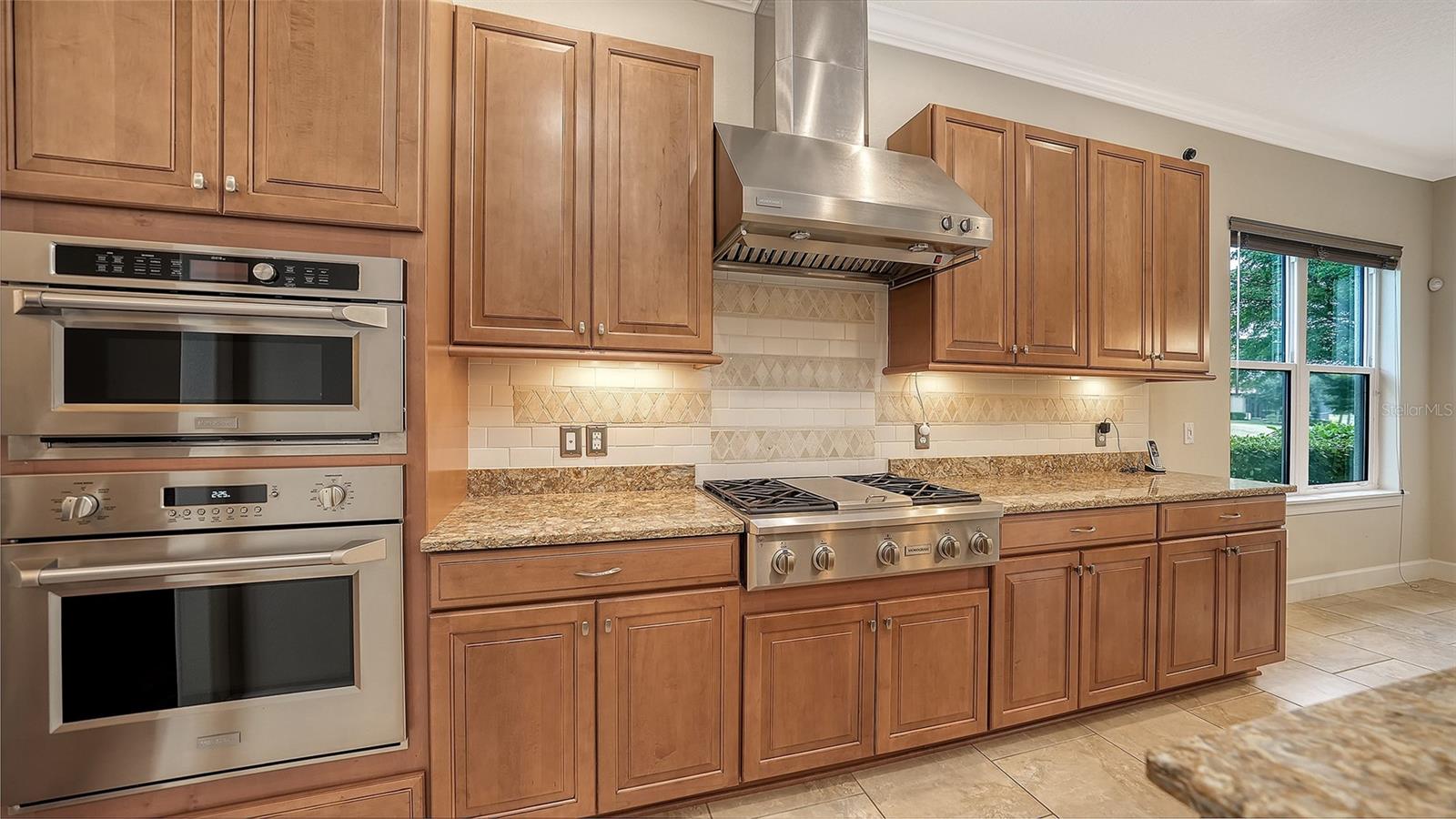 ESPLANADE/SIESTA KEY PH 3 - Residential