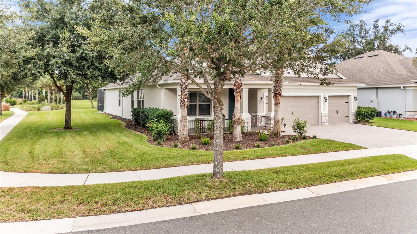 125 ROBIN NEST DRIVE