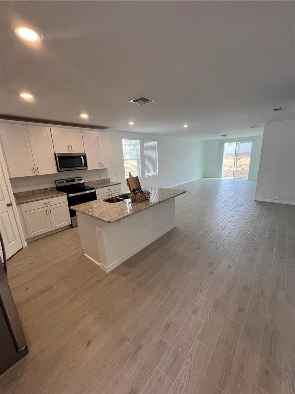 Photo of 2405 White Tail Street, Davenport, FL 33837 (MLS # O6372906)