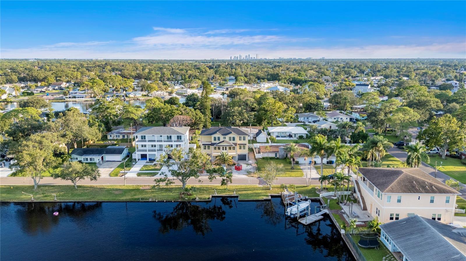 SUN PLAZA ISLES SEC 3 - Residential