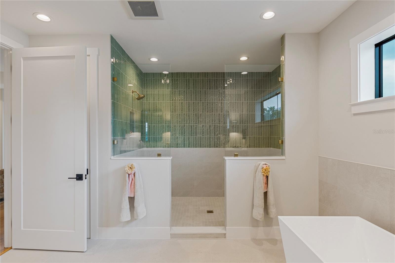 SUN PLAZA ISLES SEC 3 - Residential