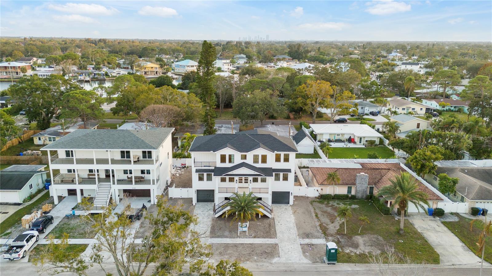 SUN PLAZA ISLES SEC 3 - Residential