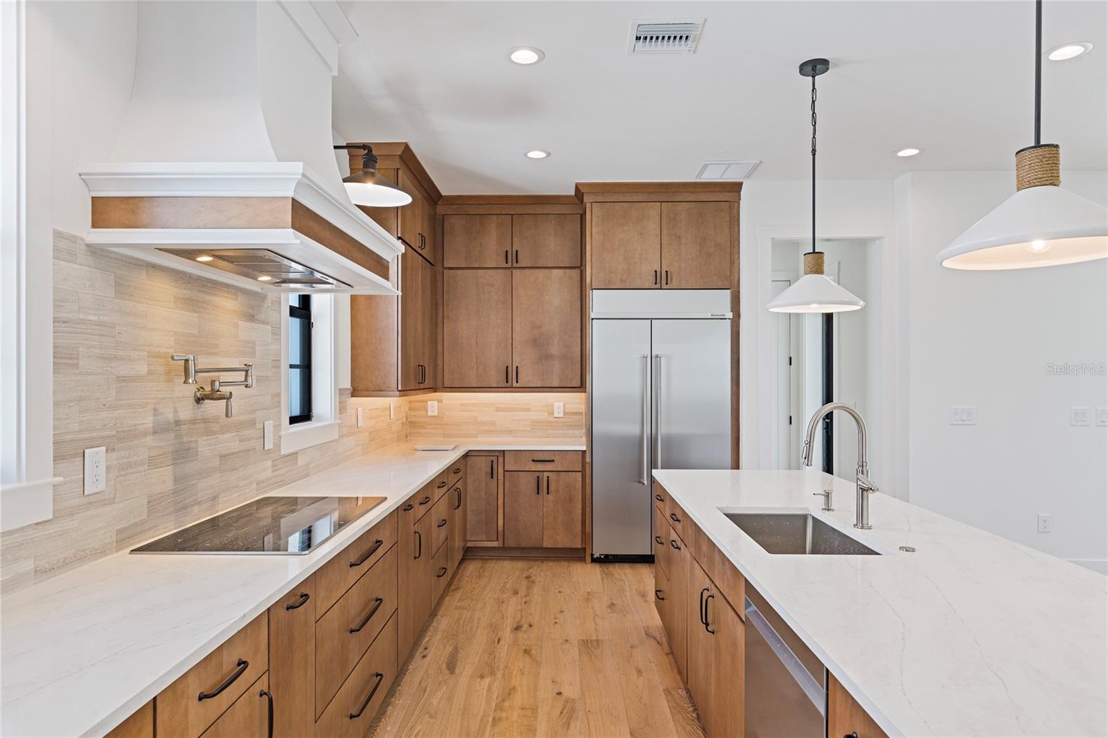 SUN PLAZA ISLES SEC 3 - Residential