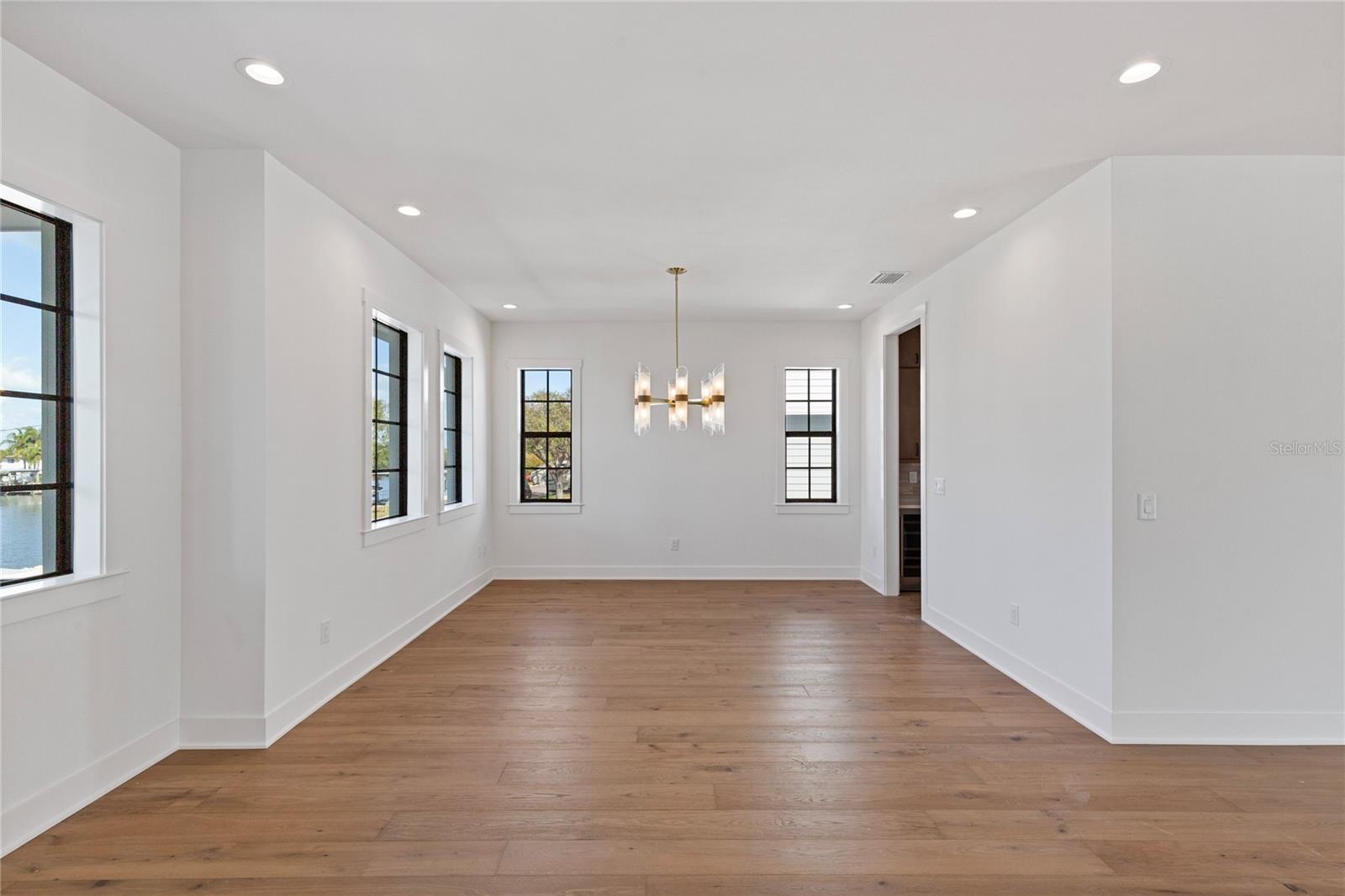 SUN PLAZA ISLES SEC 3 - Residential