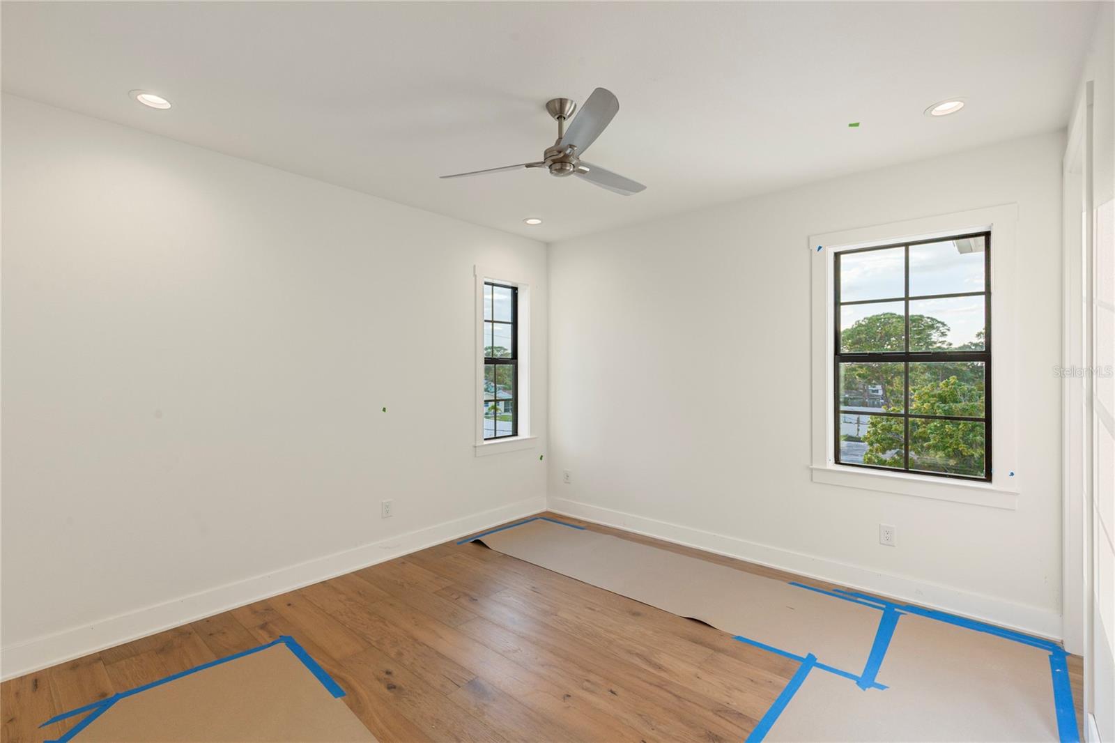 SUN PLAZA ISLES SEC 3 - Residential