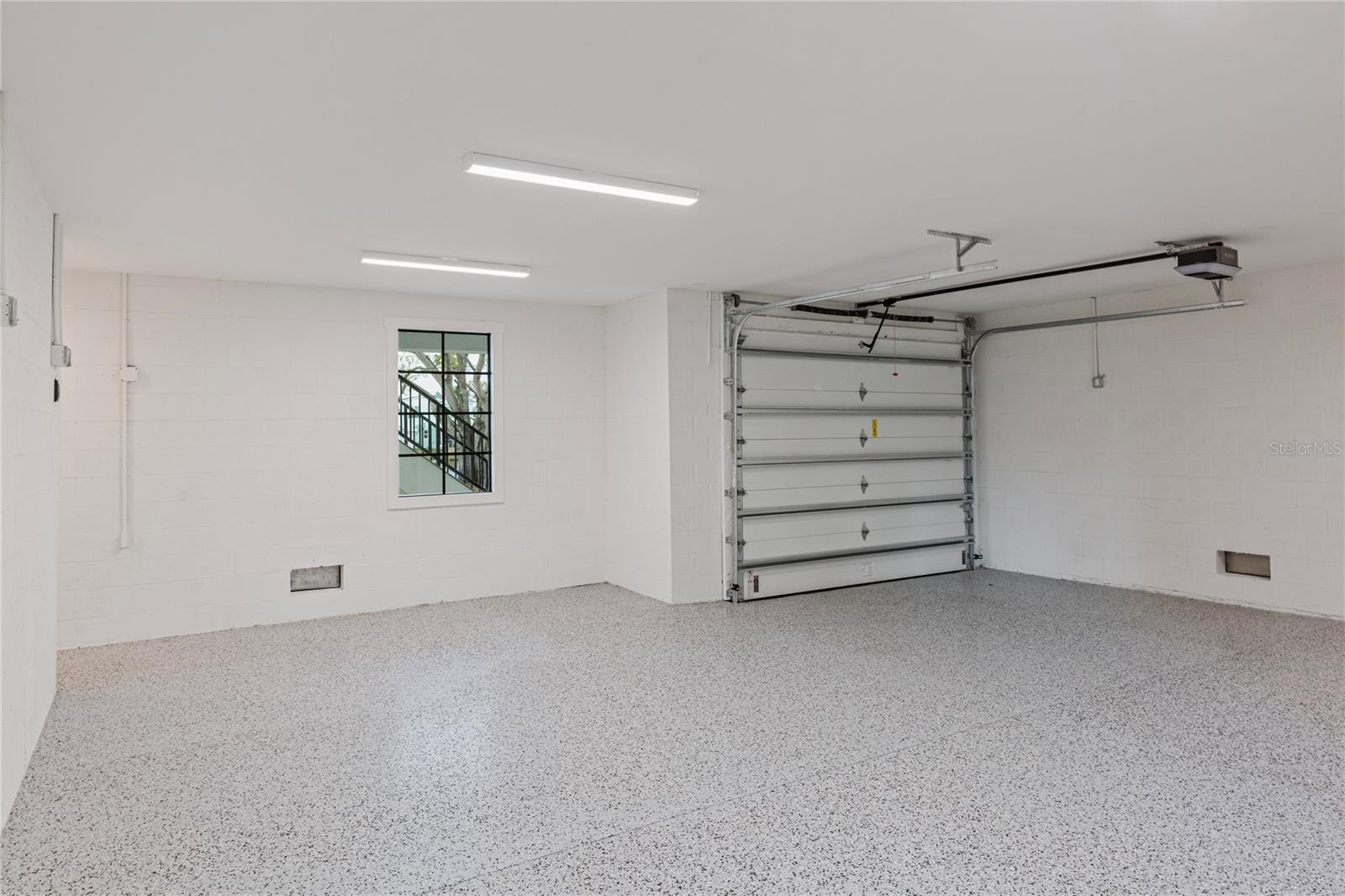 SUN PLAZA ISLES SEC 3 - Residential