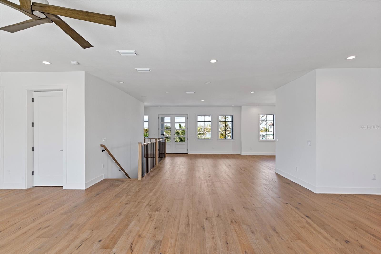 SUN PLAZA ISLES SEC 3 - Residential