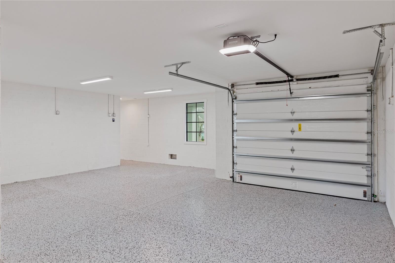 SUN PLAZA ISLES SEC 3 - Residential