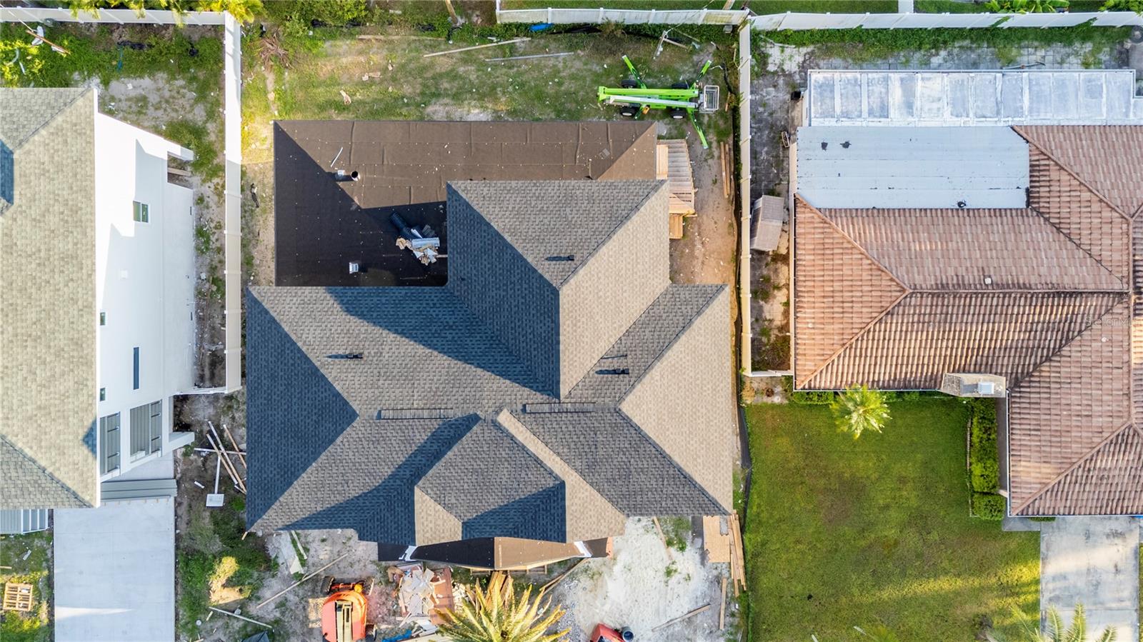 SUN PLAZA ISLES SEC 3 - Residential